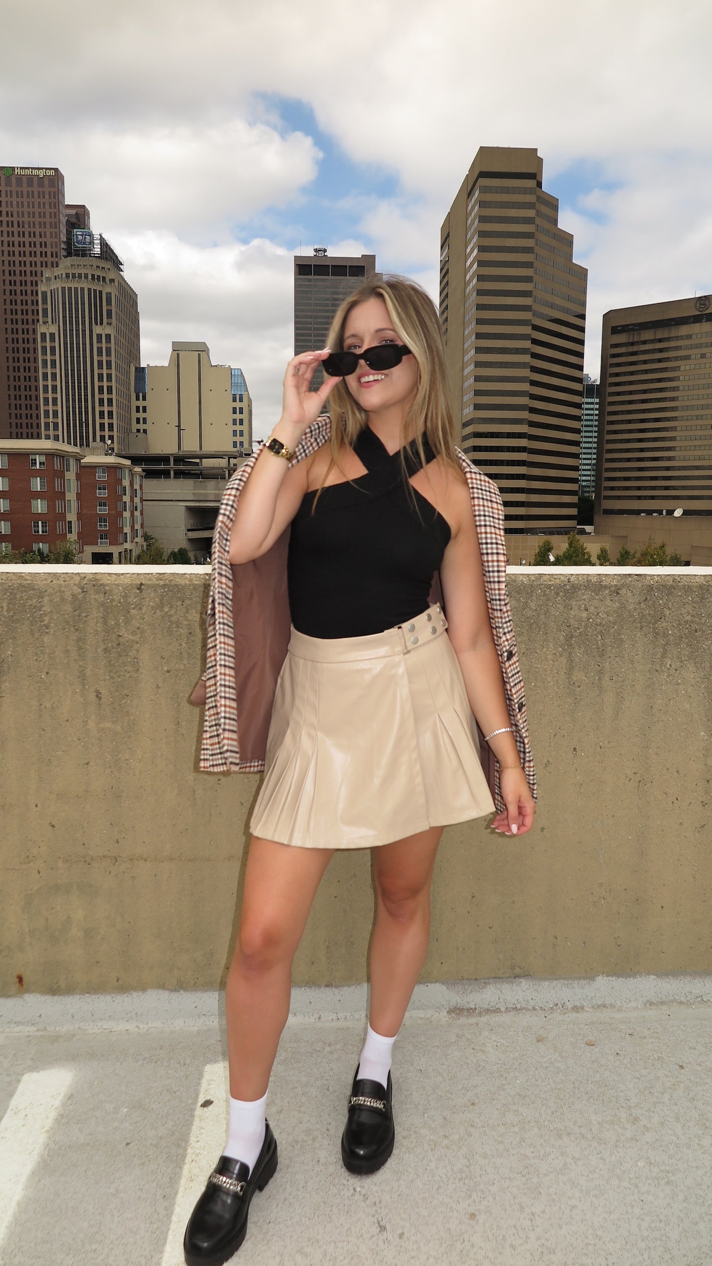 Serena Vegan Leather Pleated Skirt (Taupe)