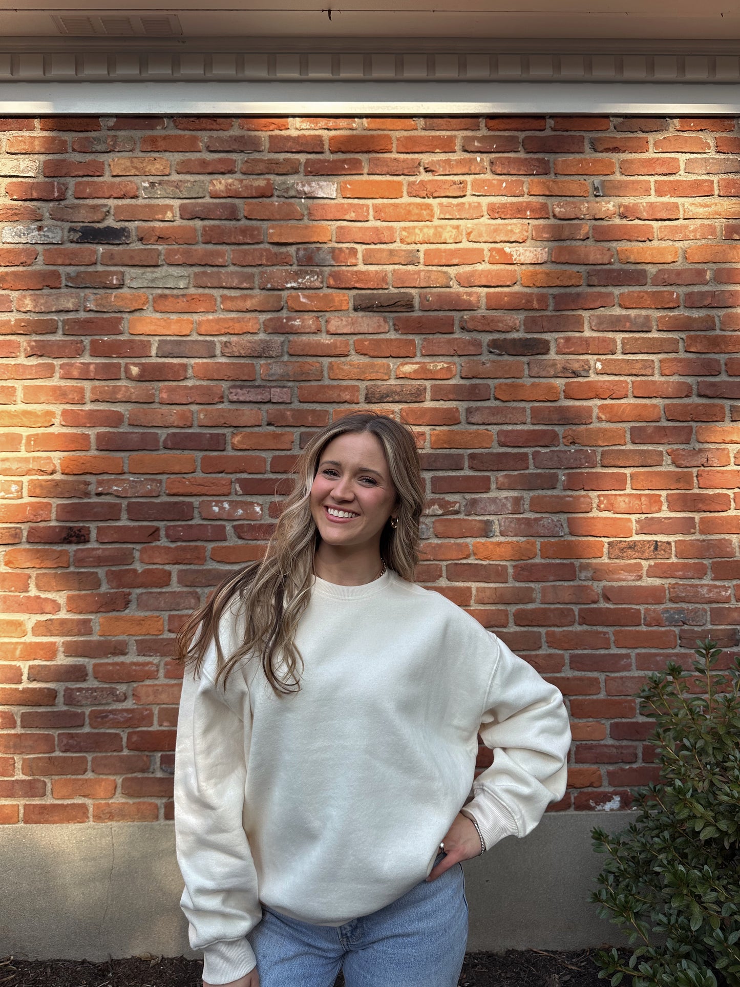 Classic Crewneck Sweatshirt (Sweet Cream)