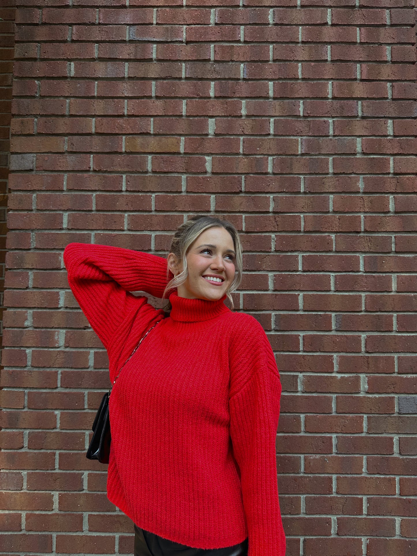 Fireside Semi-Crop Sweater (Red)